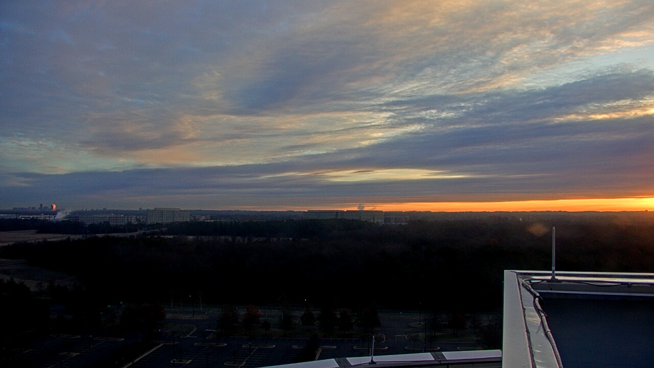Thumbnail for current weather camera view from Steven F. Udvar-Hazy Center in Chantilly, Virginia