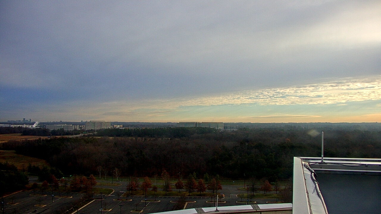Thumbnail for current weather camera view from Steven F. Udvar-Hazy Center in Chantilly, Virginia