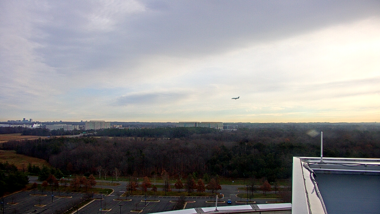 Thumbnail for current weather camera view from Steven F. Udvar-Hazy Center in Chantilly, Virginia