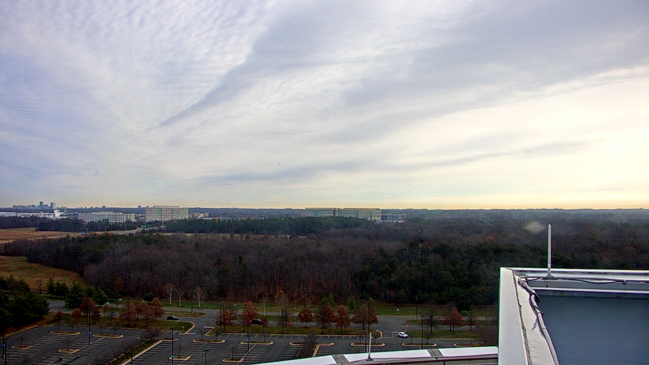 Thumbnail for current weather camera view from Steven F. Udvar-Hazy Center in Chantilly, Virginia