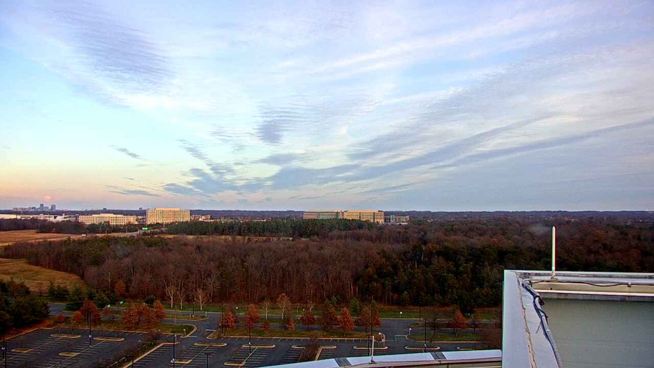 Thumbnail for current weather camera view from Steven F. Udvar-Hazy Center in Chantilly, Virginia