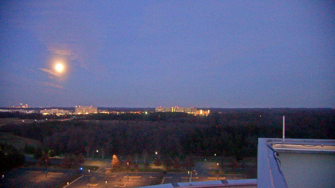 Thumbnail for current weather camera view from Steven F. Udvar-Hazy Center in Chantilly, Virginia