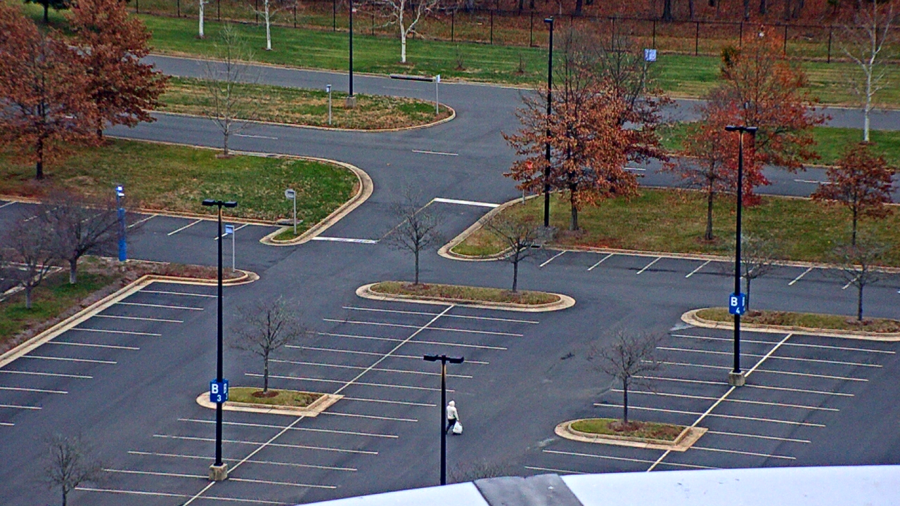 Thumbnail for current weather camera view from Steven F. Udvar-Hazy Center in Chantilly, Virginia