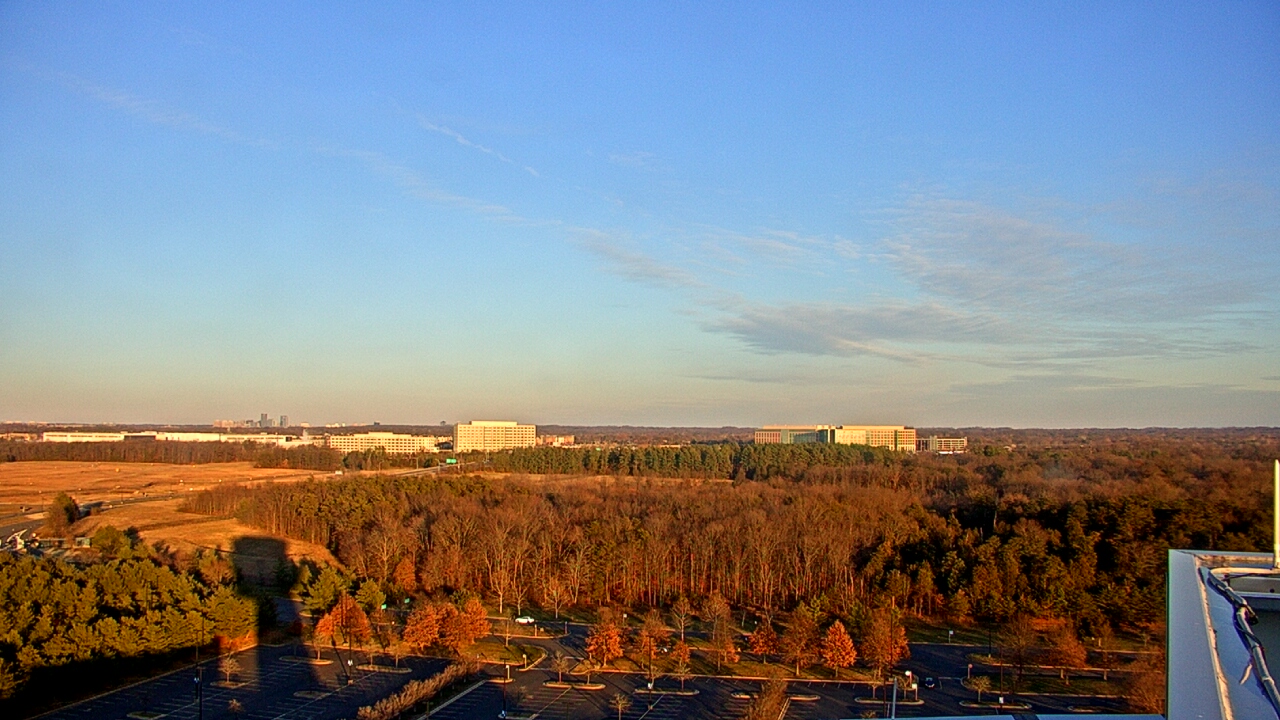 Thumbnail for current weather camera view from Steven F. Udvar-Hazy Center in Chantilly, Virginia