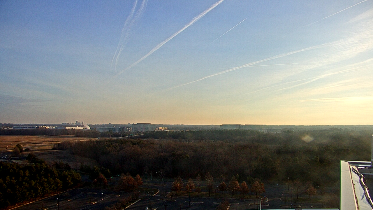 Thumbnail for current weather camera view from Steven F. Udvar-Hazy Center in Chantilly, Virginia