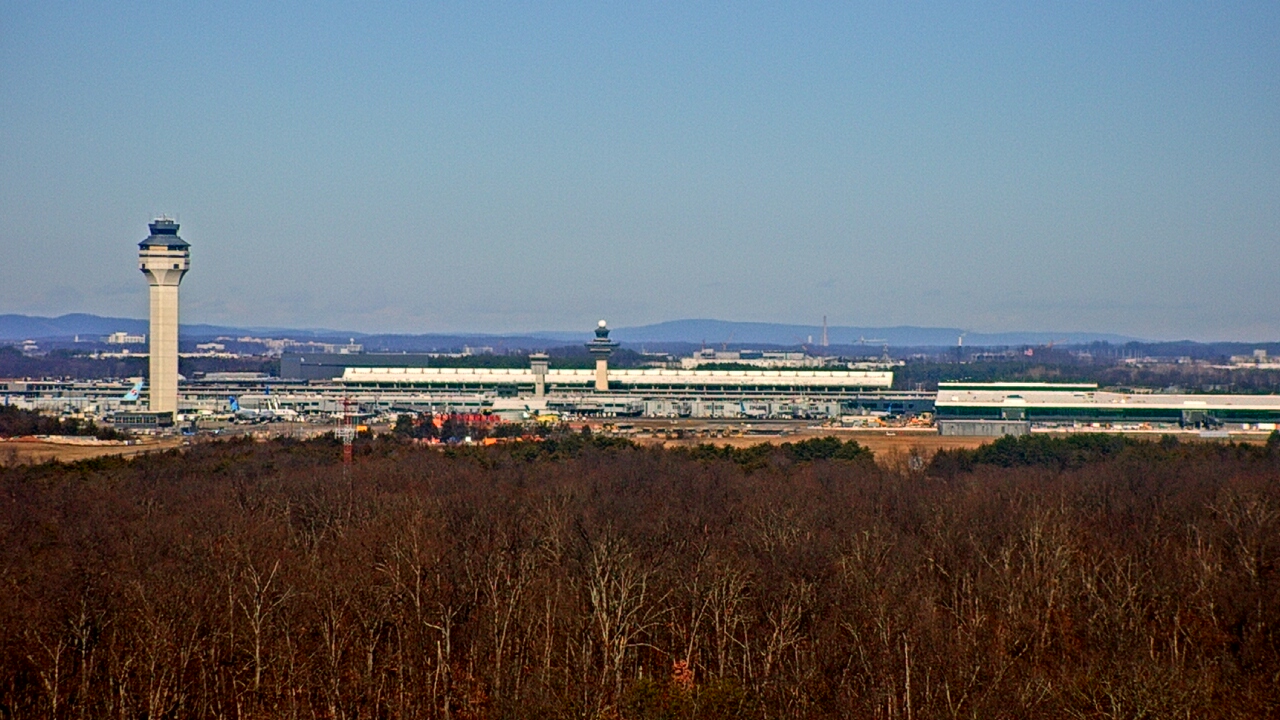Thumbnail for current weather camera view from Steven F. Udvar-Hazy Center in Chantilly, Virginia