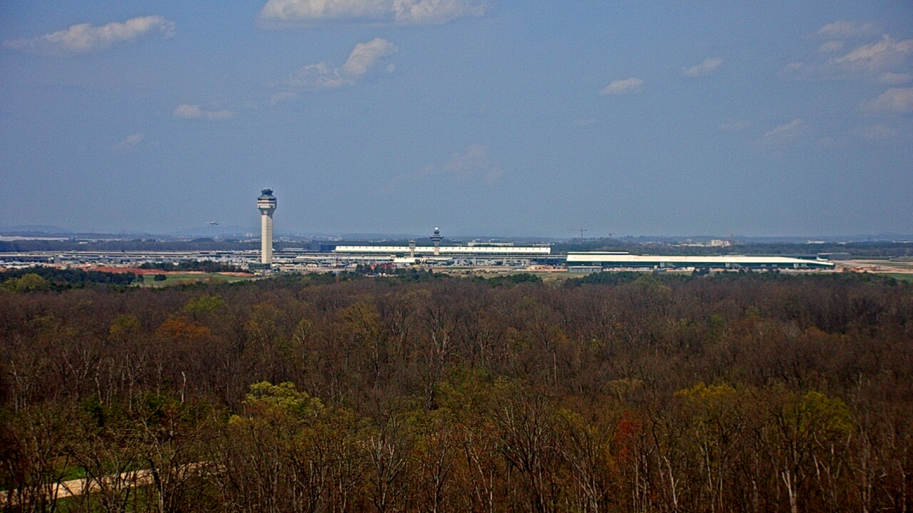 Thumbnail for current weather camera view from Steven F. Udvar-Hazy Center in Chantilly, Virginia