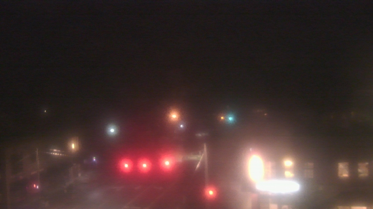 Thumbnail for current weather camera view from Top of the Hill Restaurant in Chapel Hill, North Carolina