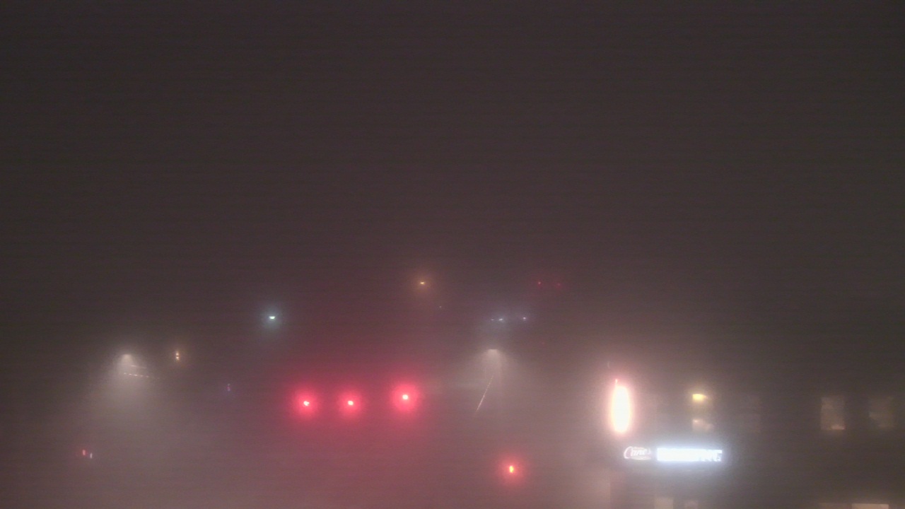 Thumbnail for current weather camera view from Top of the Hill Restaurant in Chapel Hill, North Carolina