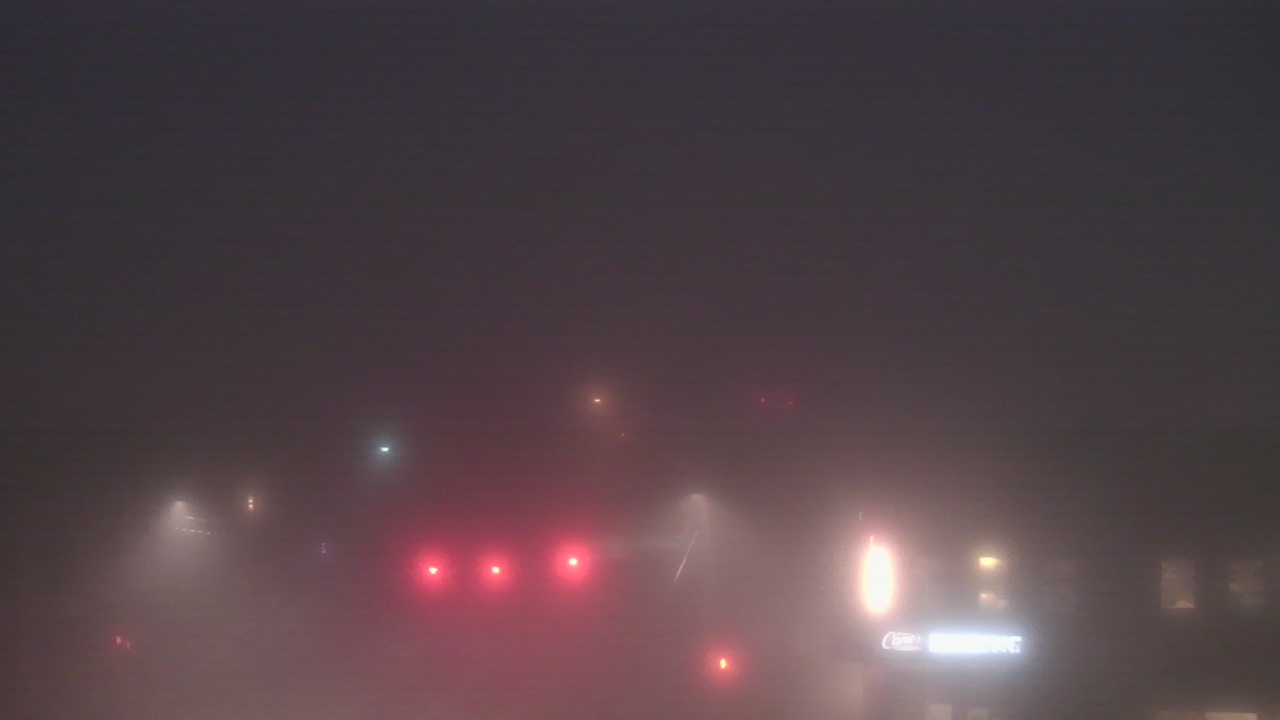 Thumbnail for current weather camera view from Top of the Hill Restaurant in Chapel Hill, North Carolina