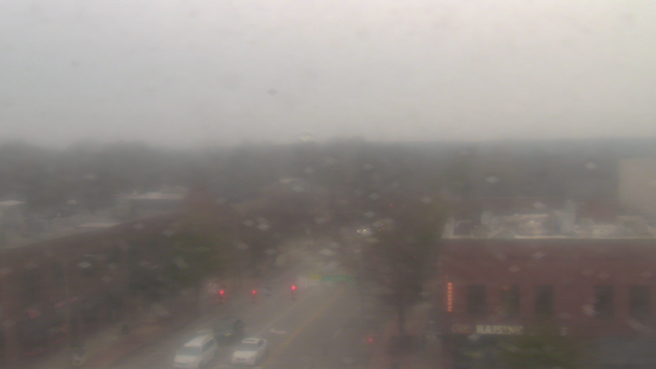 Thumbnail for current weather camera view from Top of the Hill Restaurant in Chapel Hill, North Carolina