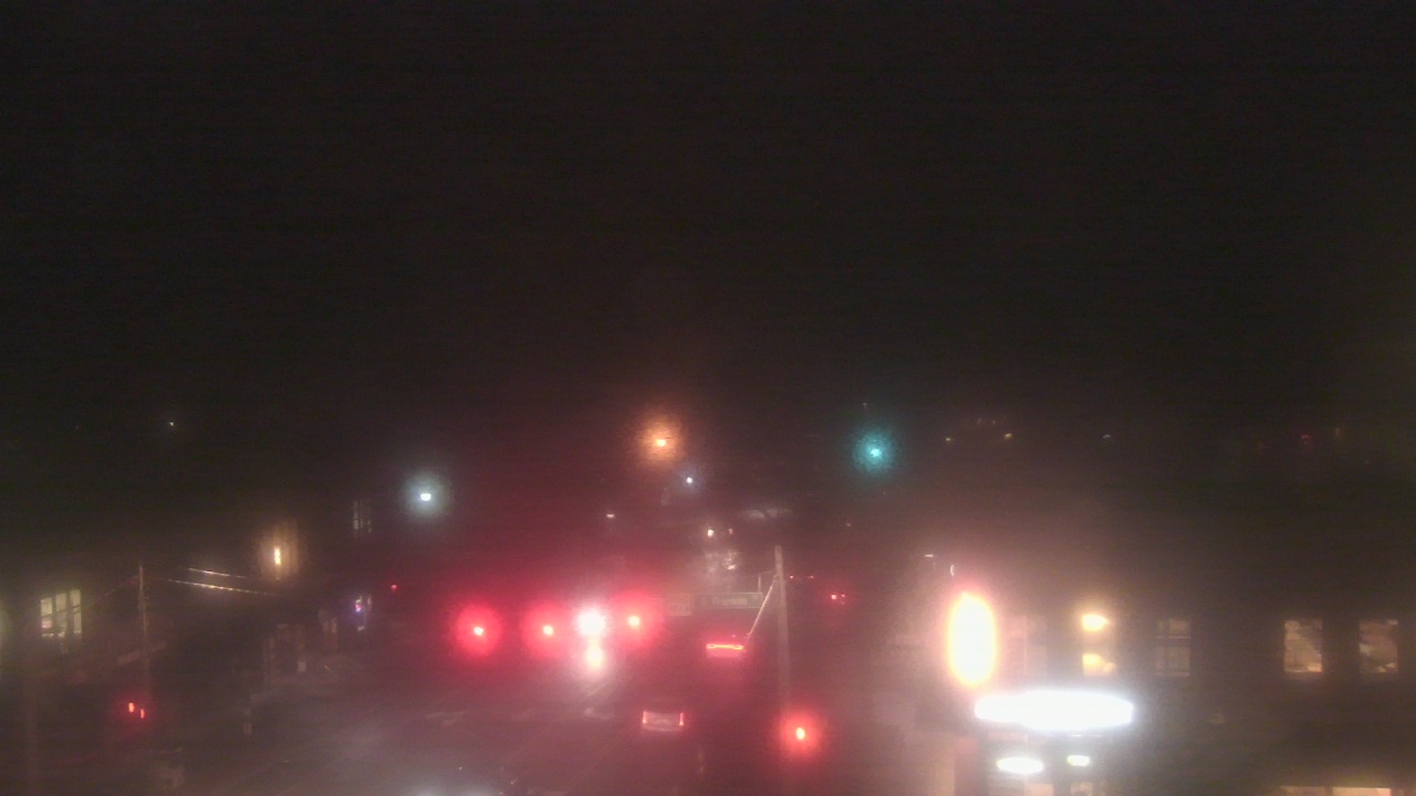 Thumbnail for current weather camera view from Top of the Hill Restaurant in Chapel Hill, North Carolina