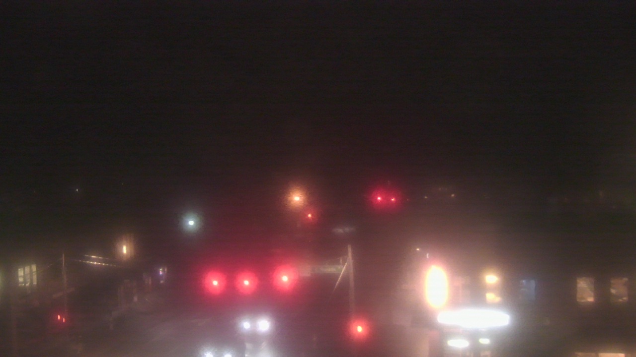 Thumbnail for current weather camera view from Top of the Hill Restaurant in Chapel Hill, North Carolina