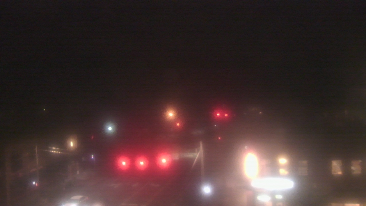 Thumbnail for current weather camera view from Top of the Hill Restaurant in Chapel Hill, North Carolina