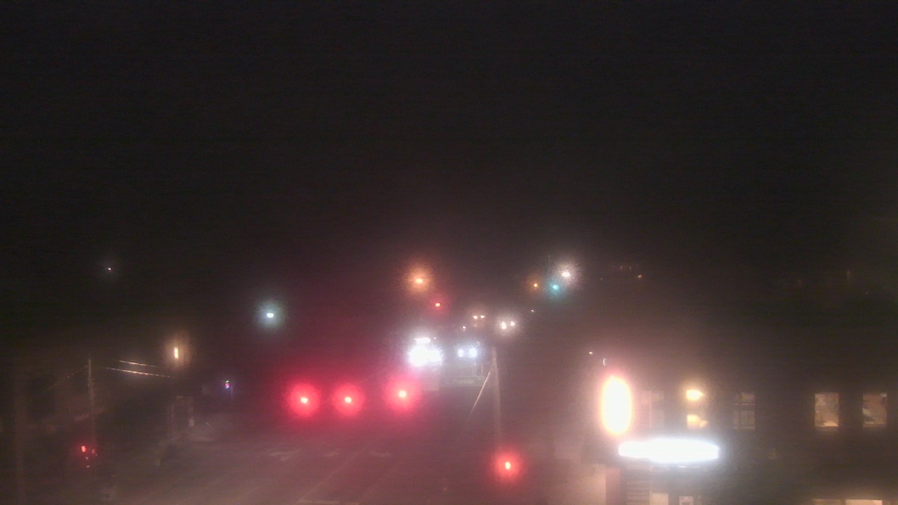 Thumbnail for current weather camera view from Top of the Hill Restaurant in Chapel Hill, North Carolina