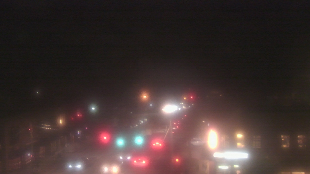 Thumbnail for current weather camera view from Top of the Hill Restaurant in Chapel Hill, North Carolina