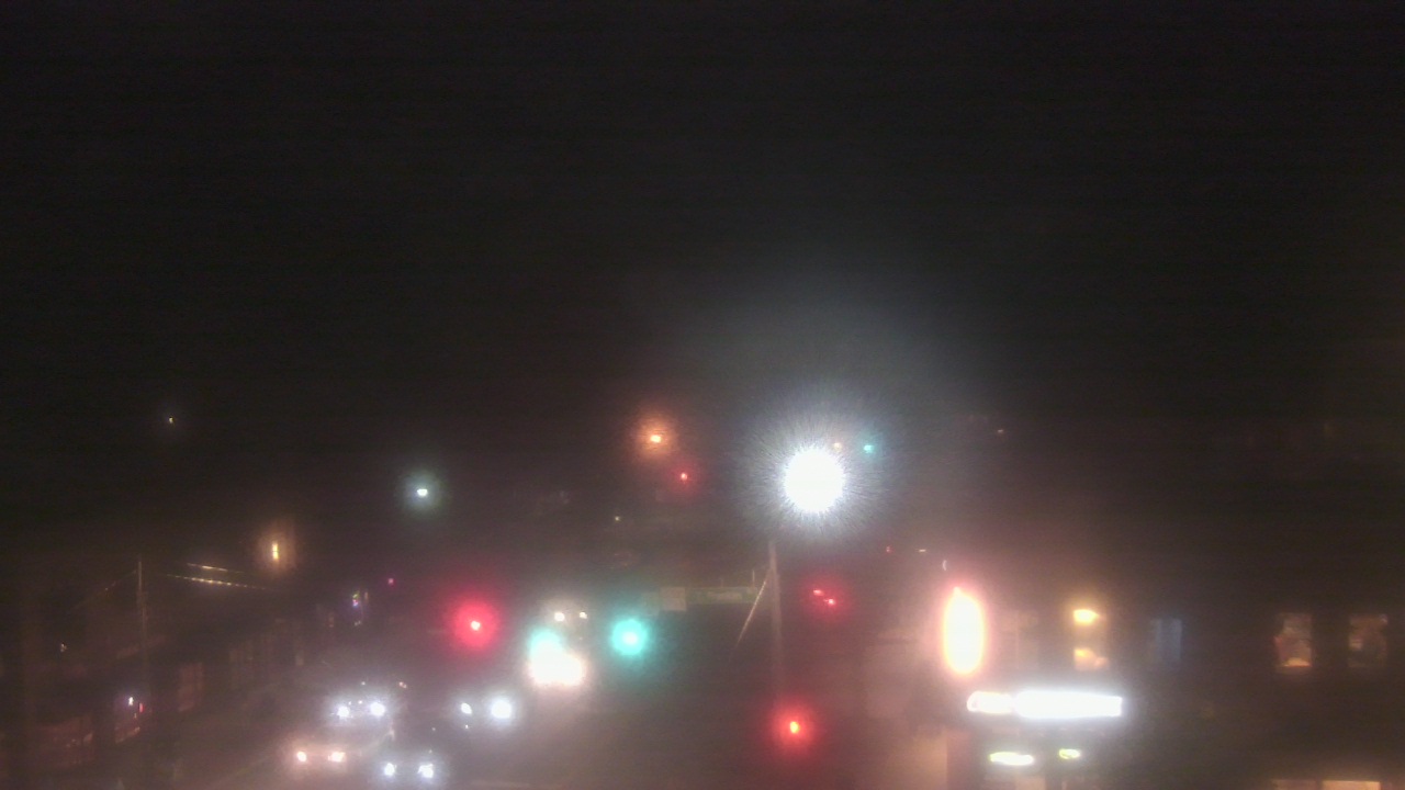 Thumbnail for current weather camera view from Top of the Hill Restaurant in Chapel Hill, North Carolina