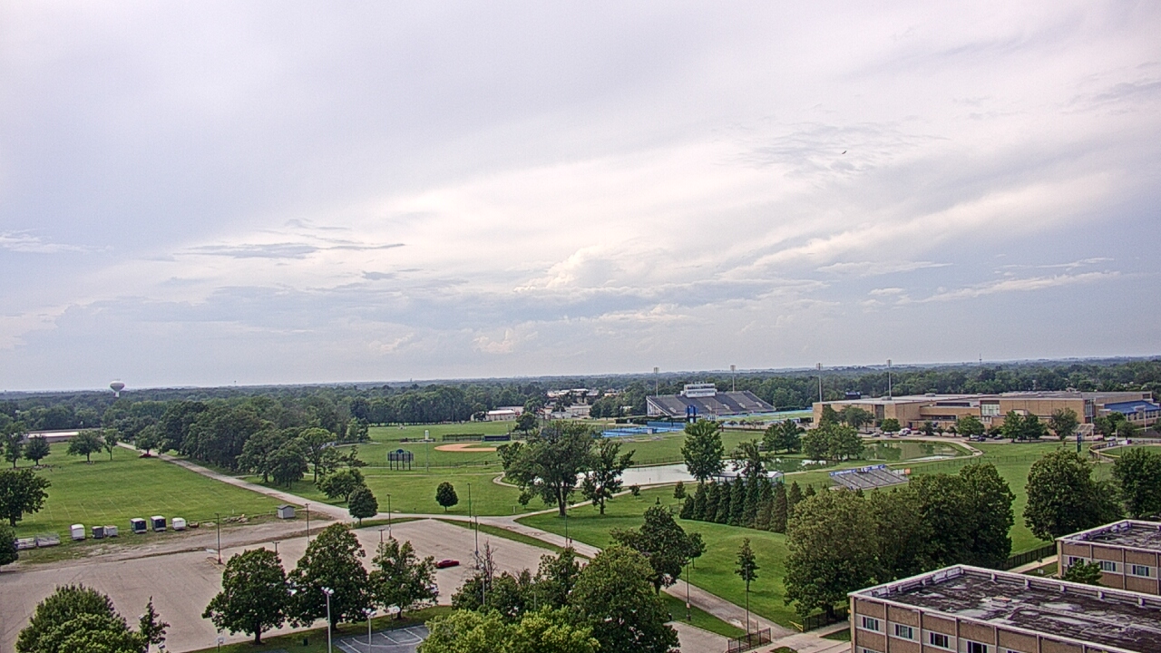 Thumbnail for current weather camera view from Eastern Illinois University in Charleston, Illinois
