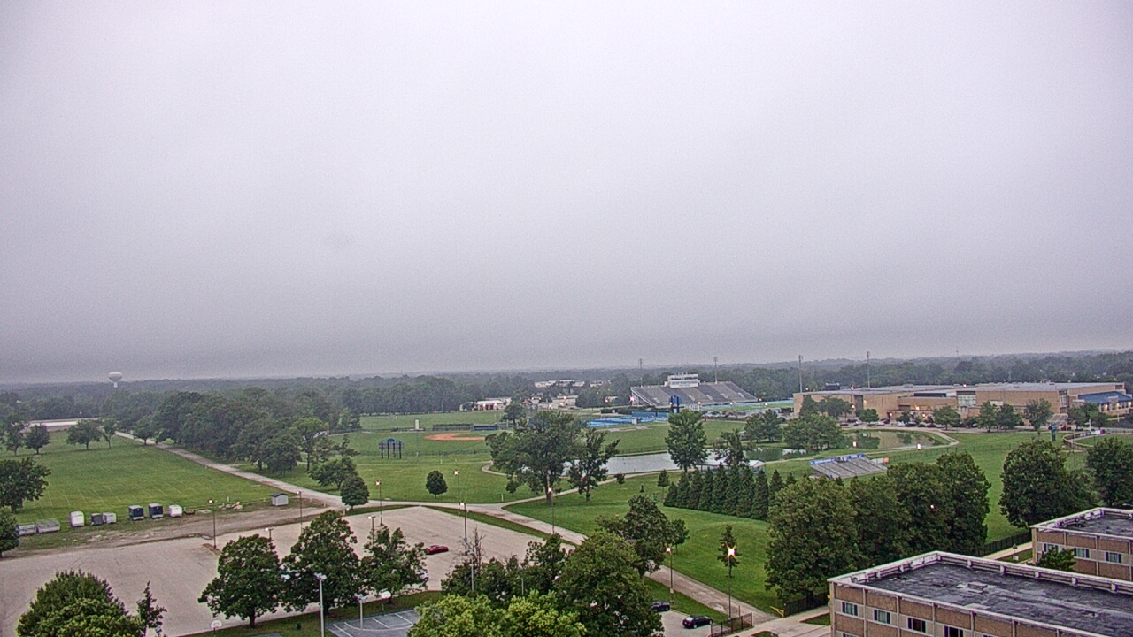 Thumbnail for current weather camera view from Eastern Illinois University in Charleston, Illinois