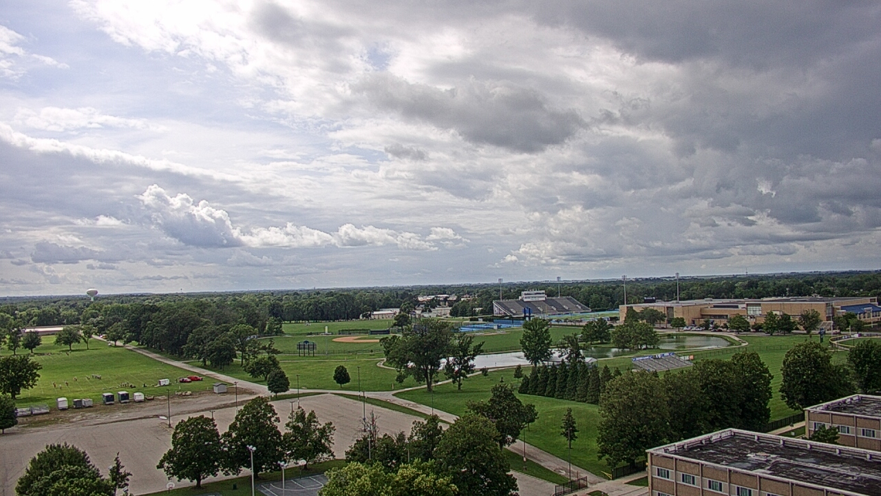 Thumbnail for current weather camera view from Eastern Illinois University in Charleston, Illinois