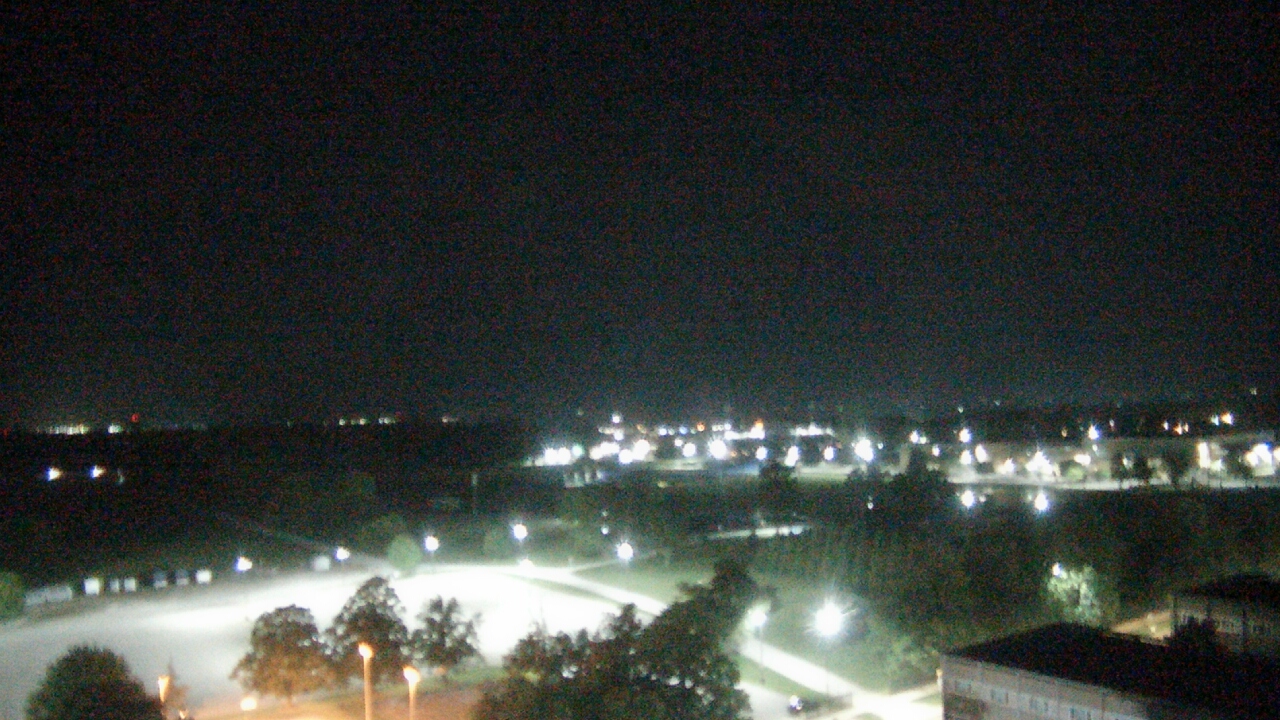 Thumbnail for current weather camera view from Eastern Illinois University in Charleston, Illinois
