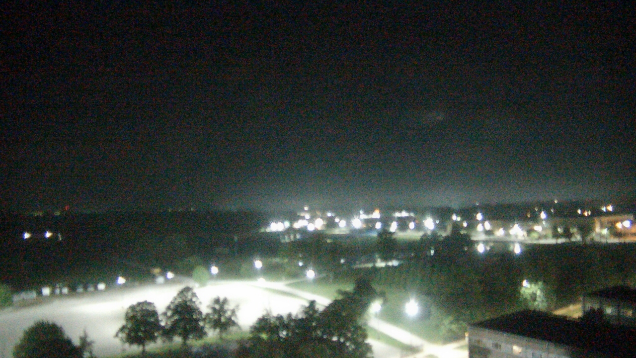 Thumbnail for current weather camera view from Eastern Illinois University in Charleston, Illinois