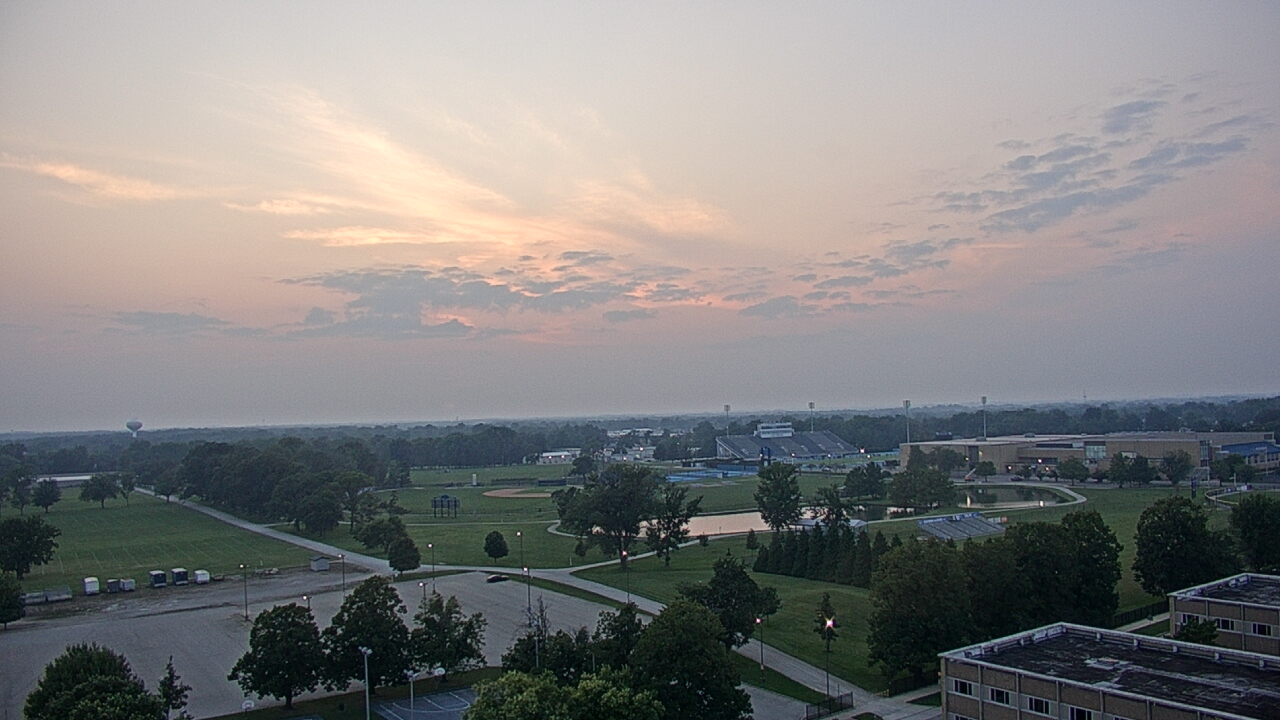Thumbnail for current weather camera view from Eastern Illinois University in Charleston, Illinois