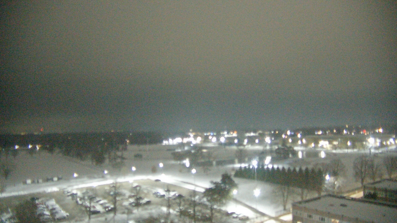 Thumbnail for current weather camera view from Eastern Illinois University in Charleston, Illinois