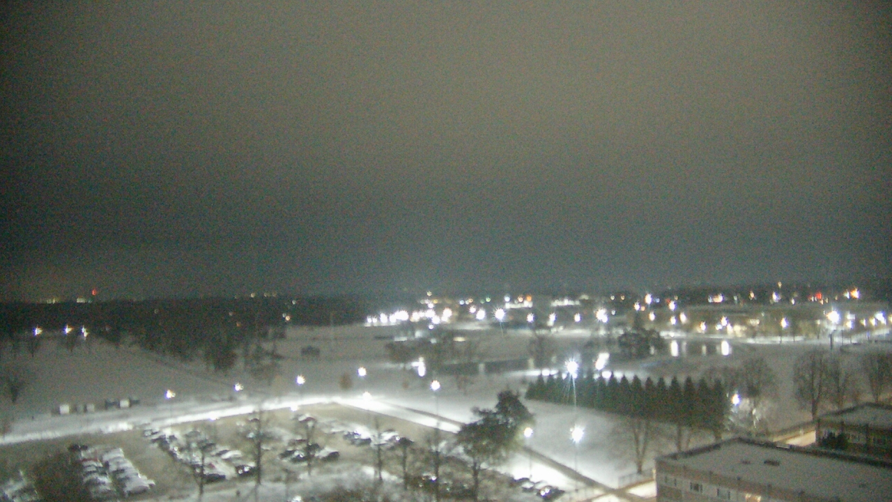 Thumbnail for current weather camera view from Eastern Illinois University in Charleston, Illinois