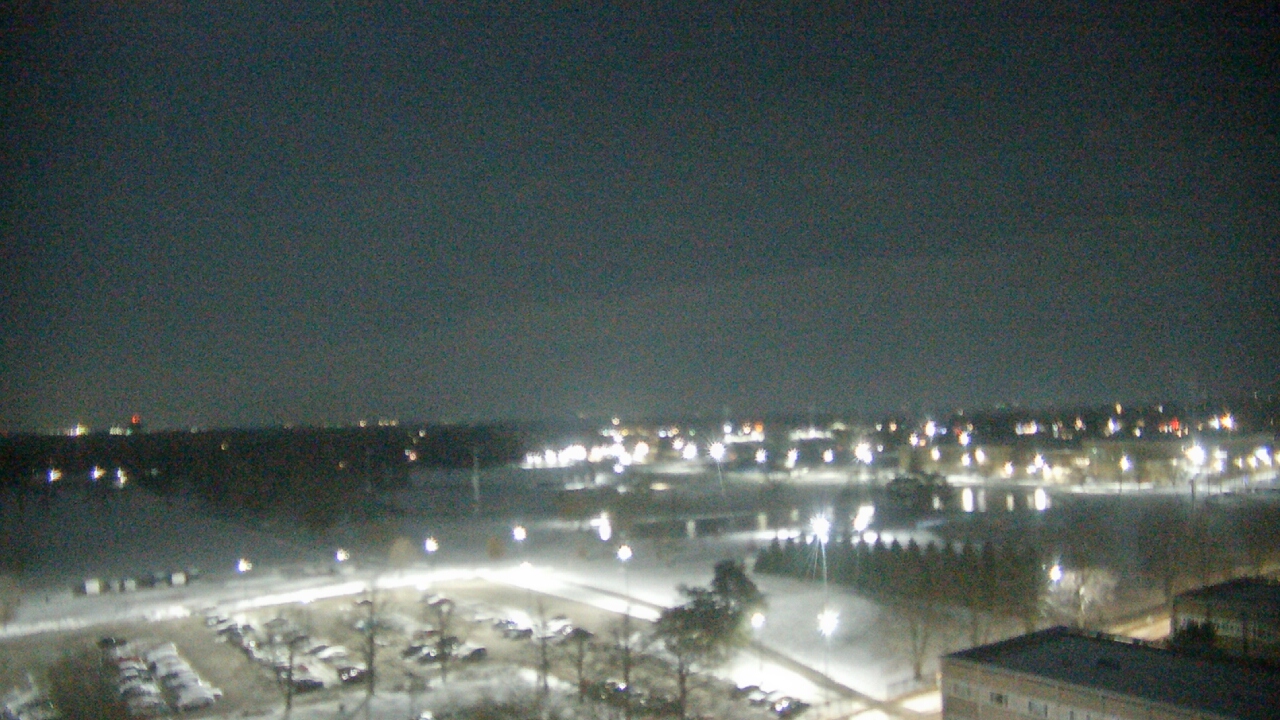 Thumbnail for current weather camera view from Eastern Illinois University in Charleston, Illinois