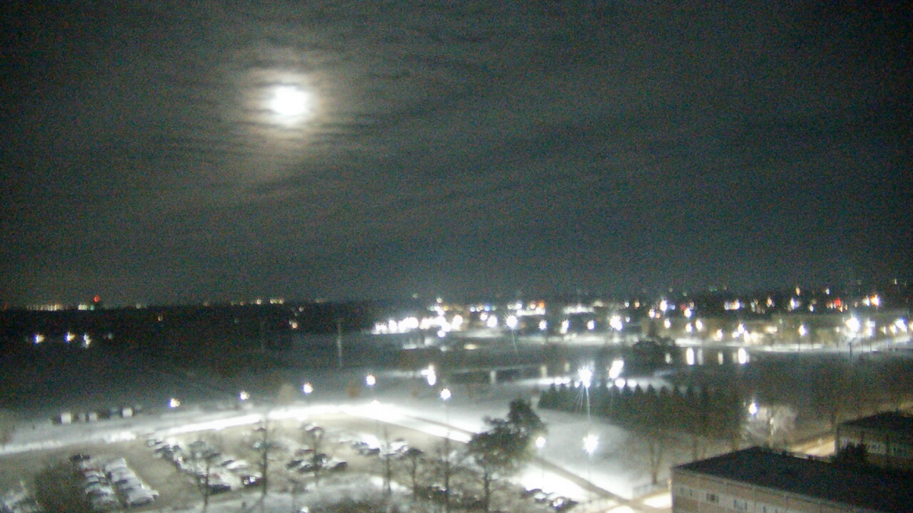Thumbnail for current weather camera view from Eastern Illinois University in Charleston, Illinois