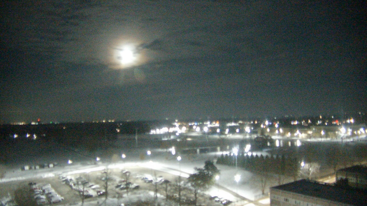 Thumbnail for current weather camera view from Eastern Illinois University in Charleston, Illinois