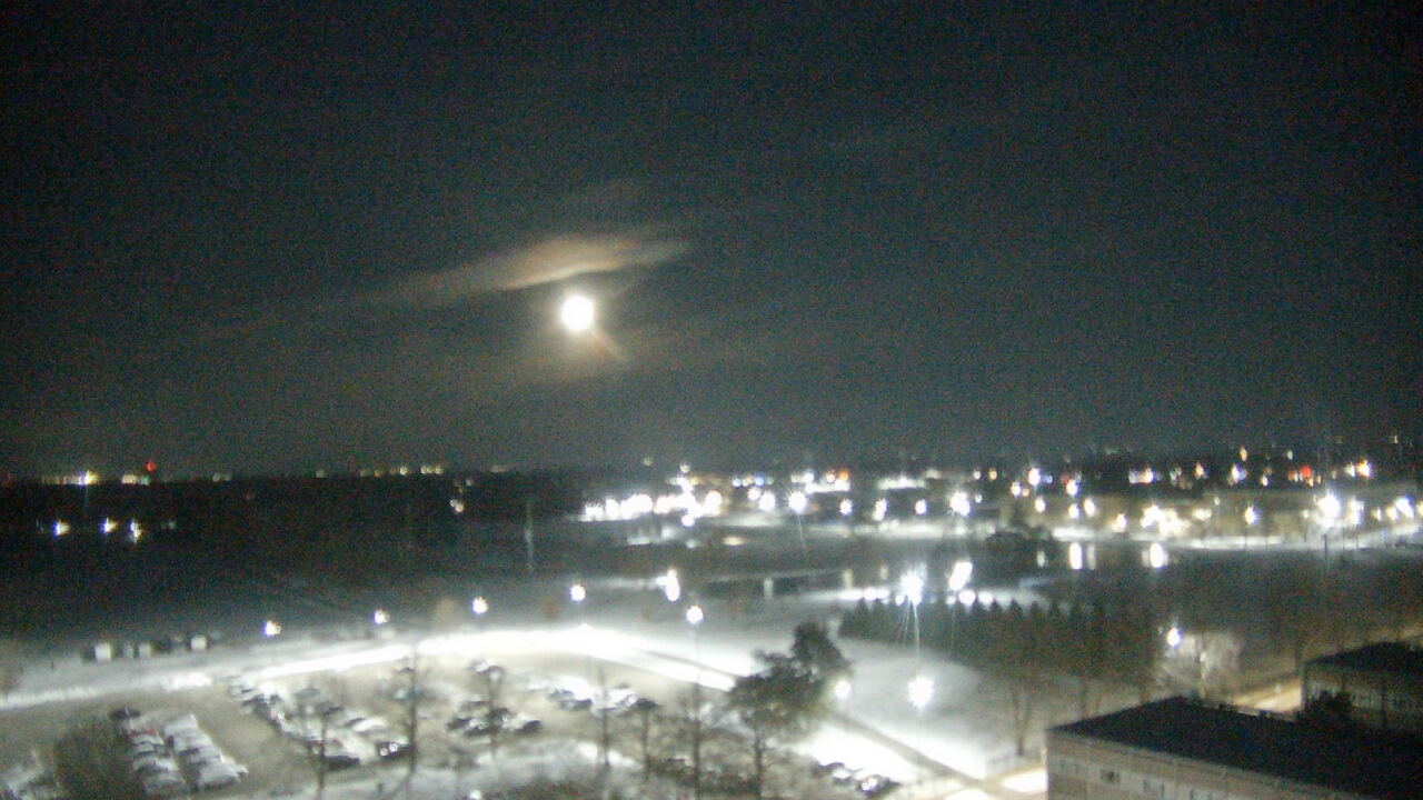 Thumbnail for current weather camera view from Eastern Illinois University in Charleston, Illinois