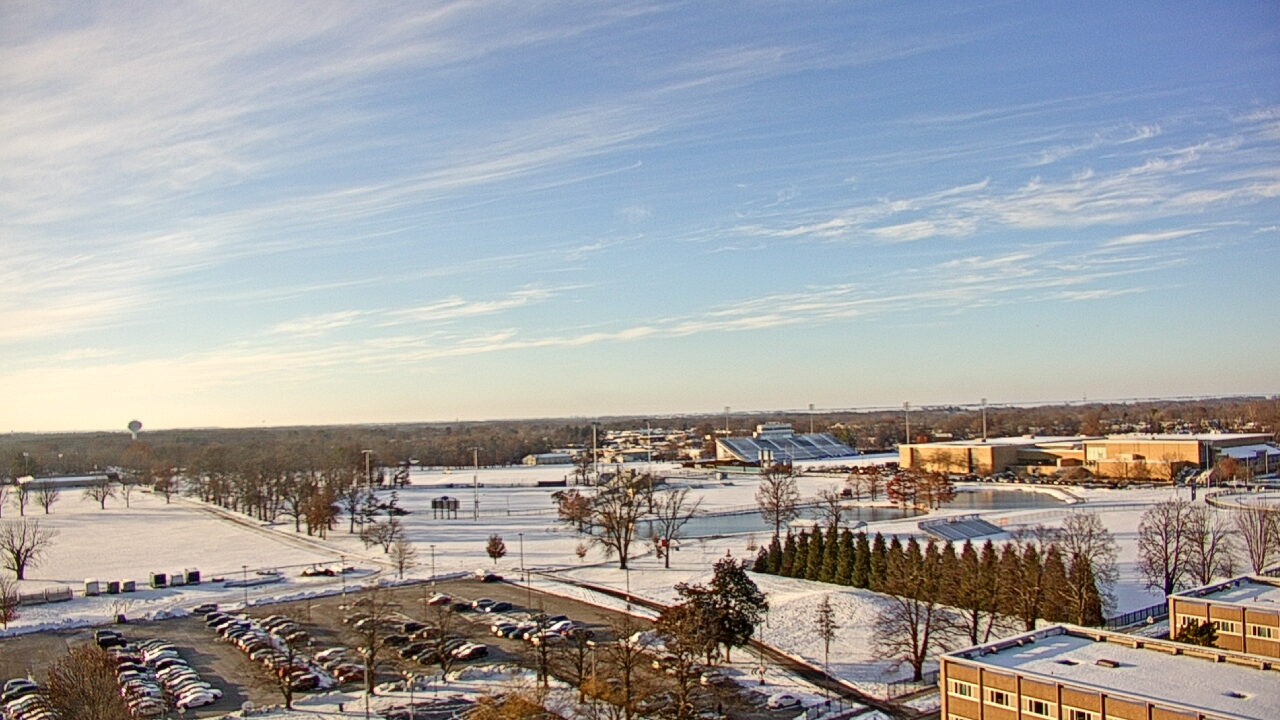 Thumbnail for current weather camera view from Eastern Illinois University in Charleston, Illinois