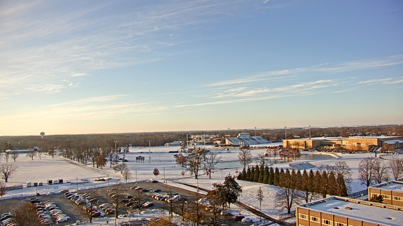 Thumbnail for current weather camera view from Eastern Illinois University in Charleston, Illinois
