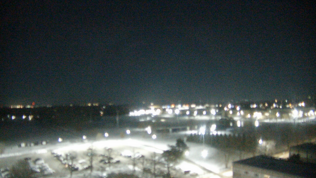 Thumbnail for current weather camera view from Eastern Illinois University in Charleston, Illinois