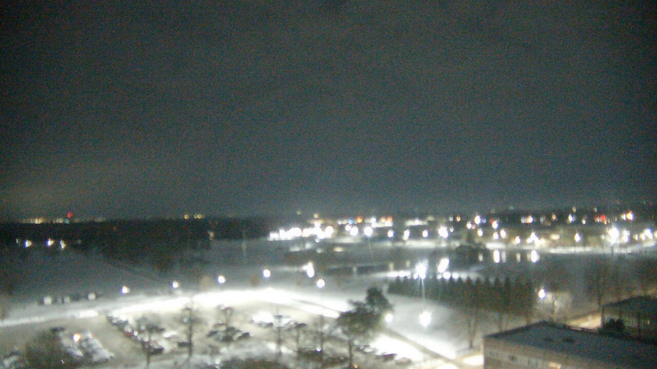 Thumbnail for current weather camera view from Eastern Illinois University in Charleston, Illinois