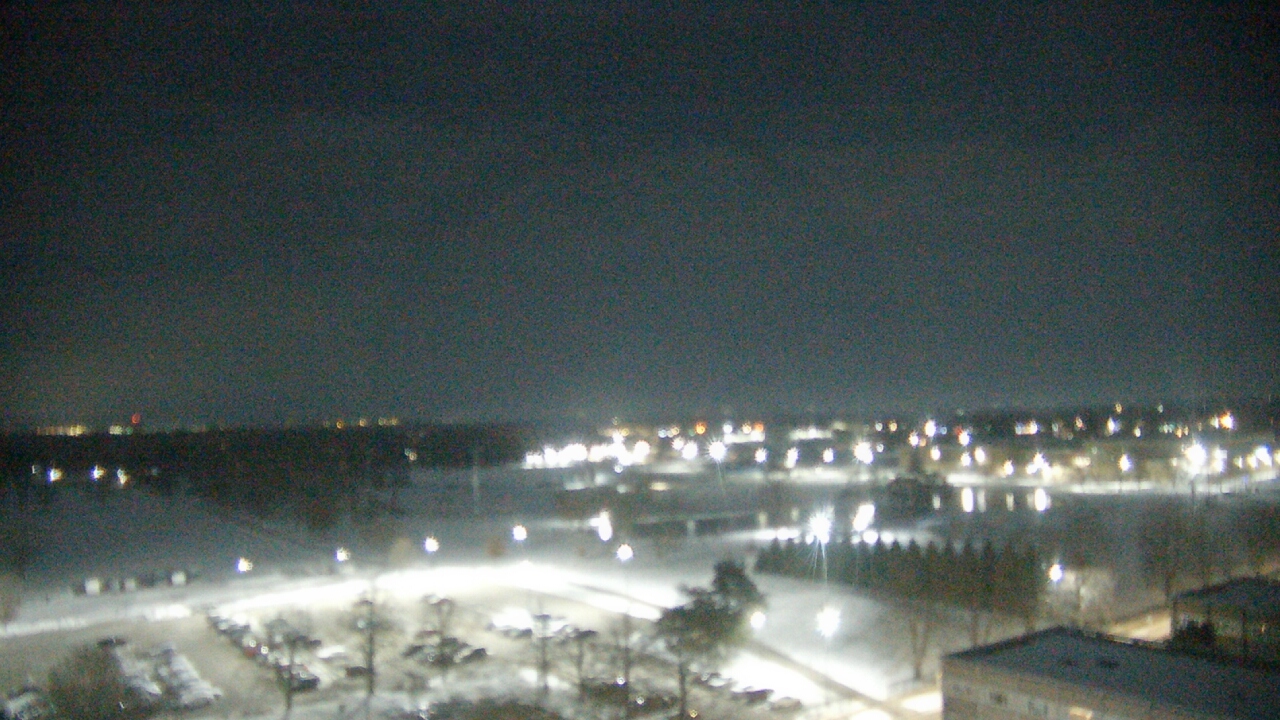 Thumbnail for current weather camera view from Eastern Illinois University in Charleston, Illinois
