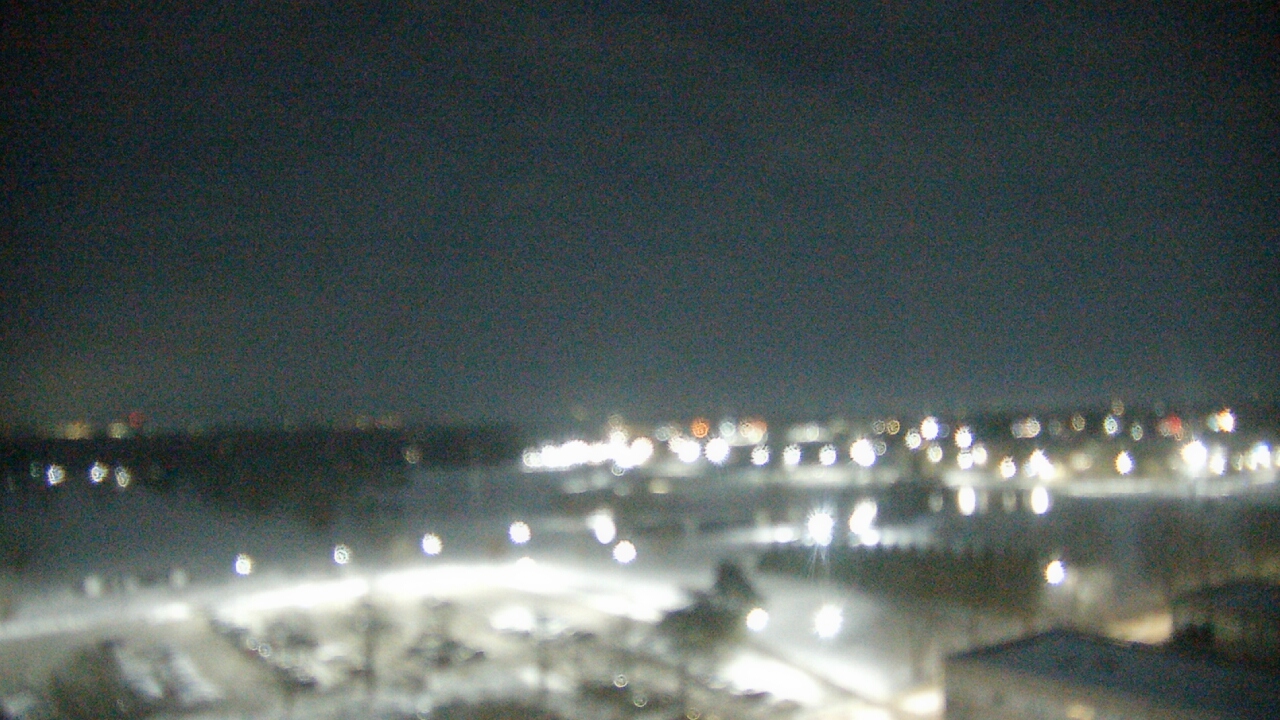 Thumbnail for current weather camera view from Eastern Illinois University in Charleston, Illinois