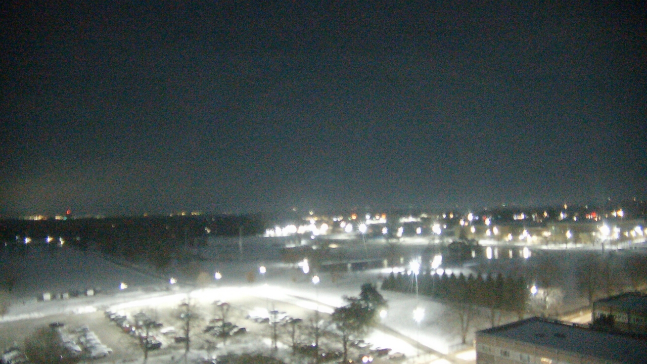Thumbnail for current weather camera view from Eastern Illinois University in Charleston, Illinois