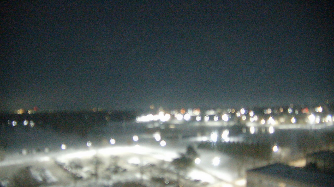 Thumbnail for current weather camera view from Eastern Illinois University in Charleston, Illinois