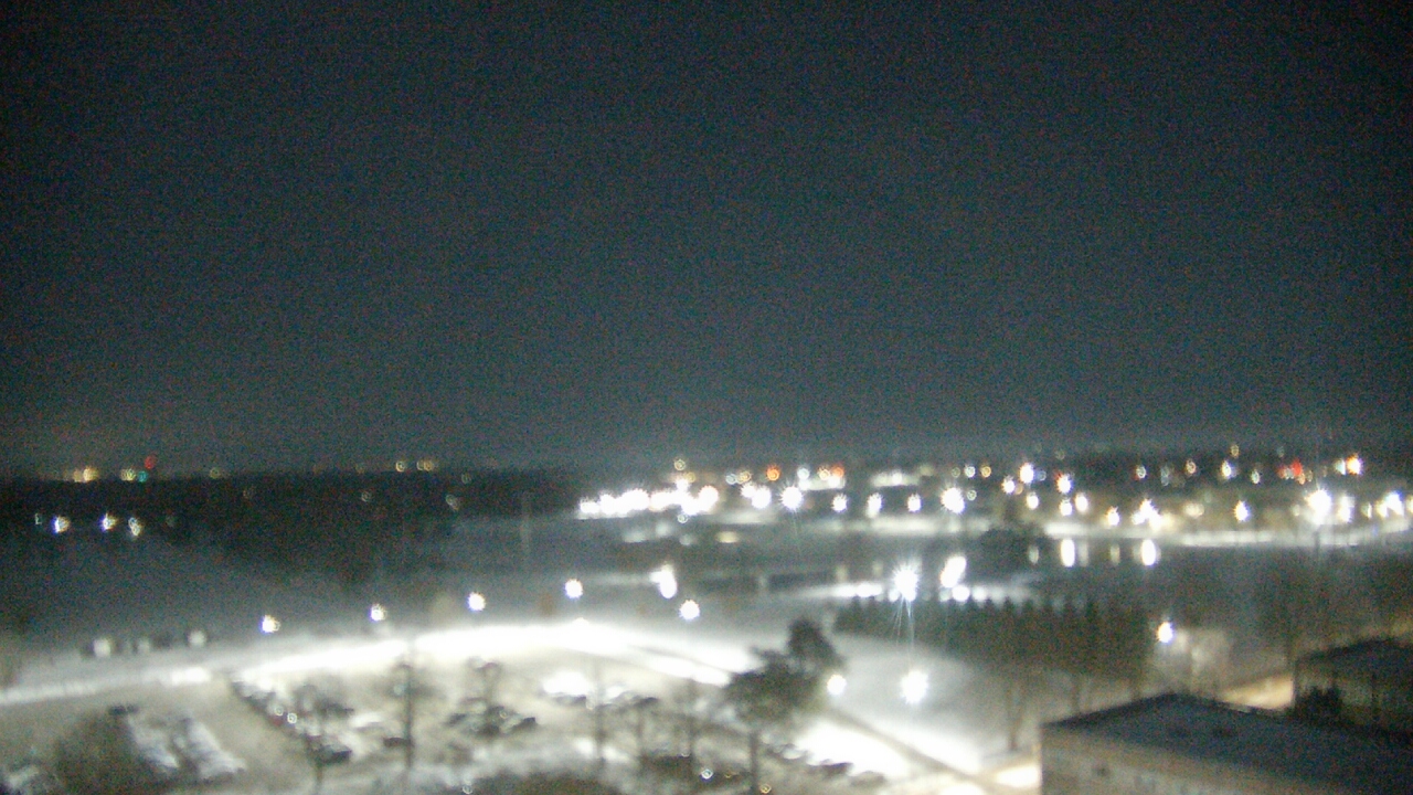 Thumbnail for current weather camera view from Eastern Illinois University in Charleston, Illinois