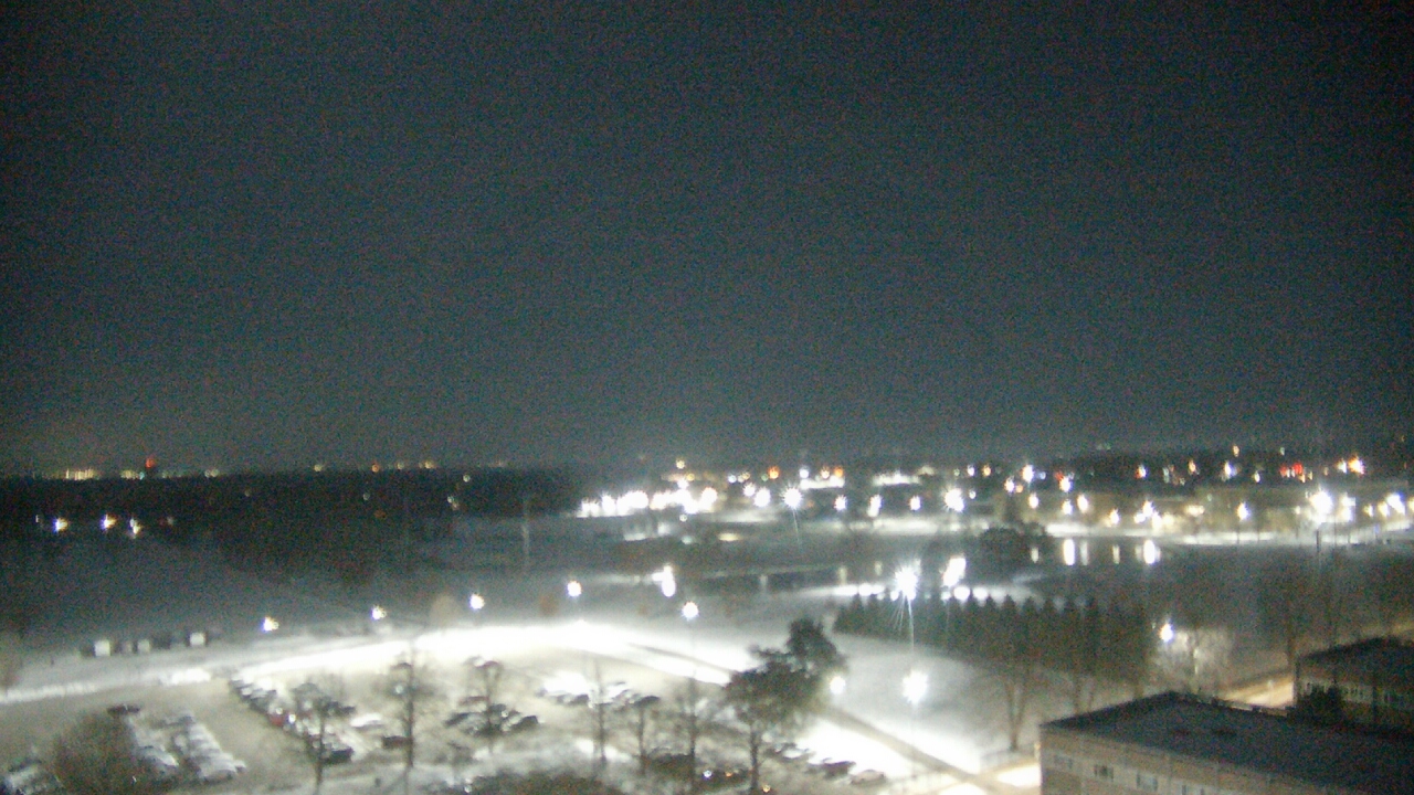 Thumbnail for current weather camera view from Eastern Illinois University in Charleston, Illinois