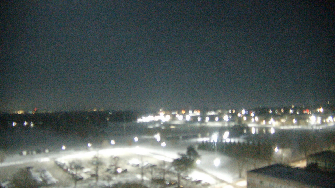 Thumbnail for current weather camera view from Eastern Illinois University in Charleston, Illinois