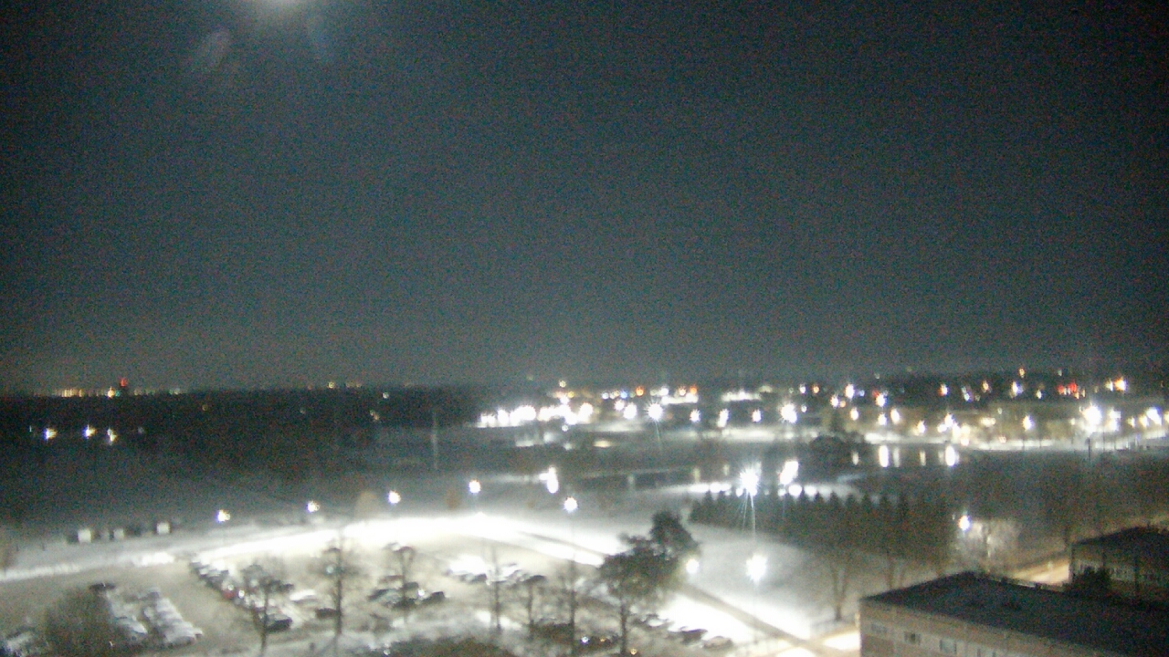 Thumbnail for current weather camera view from Eastern Illinois University in Charleston, Illinois