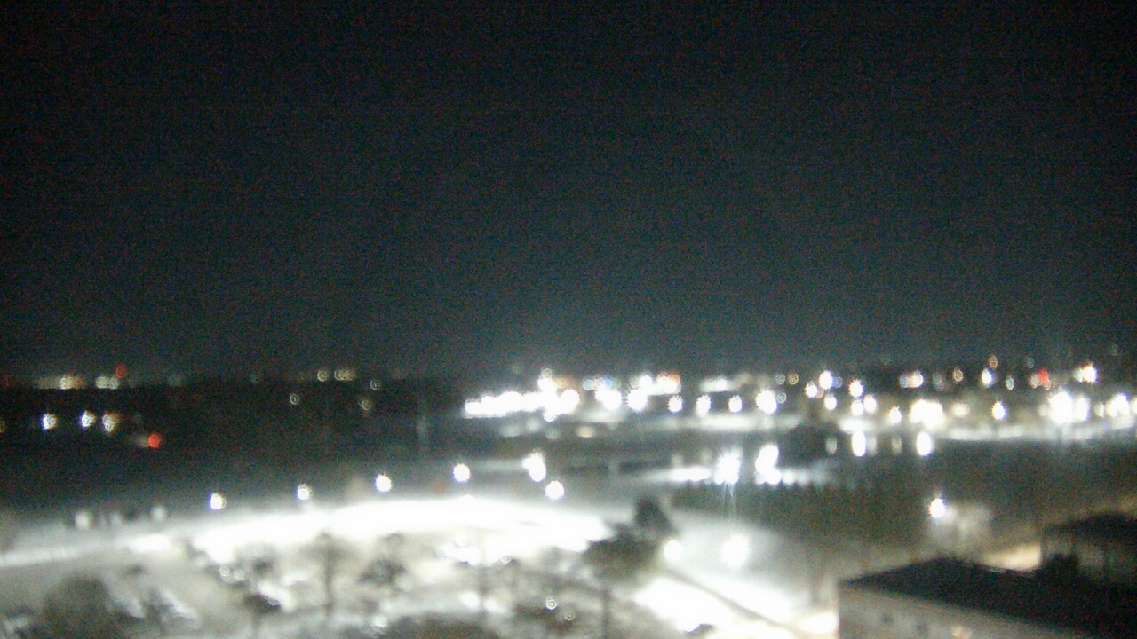 Thumbnail for current weather camera view from Eastern Illinois University in Charleston, Illinois
