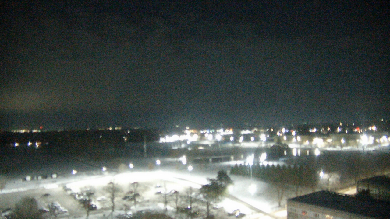 Thumbnail for current weather camera view from Eastern Illinois University in Charleston, Illinois
