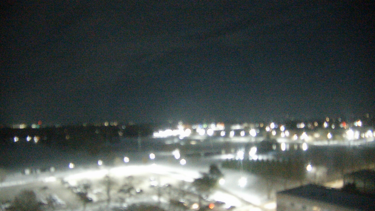 Thumbnail for current weather camera view from Eastern Illinois University in Charleston, Illinois