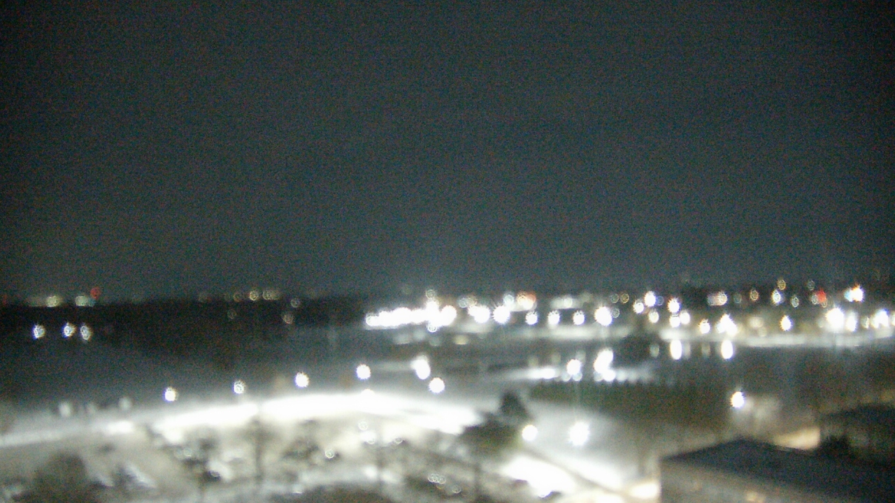 Thumbnail for current weather camera view from Eastern Illinois University in Charleston, Illinois