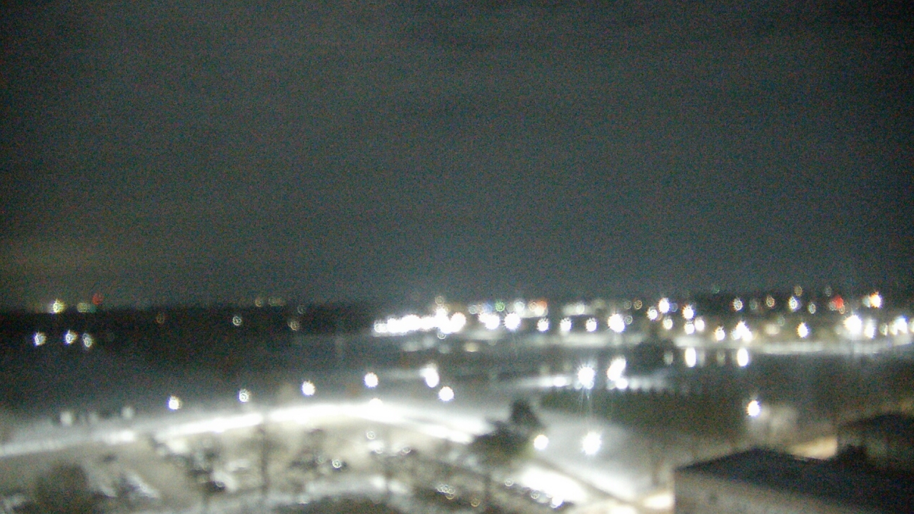 Thumbnail for current weather camera view from Eastern Illinois University in Charleston, Illinois
